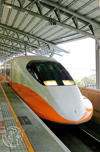 台北―台中の移動は台湾新幹線「高鐵」で