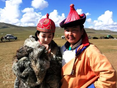 モンゴルの民族衣装と毛皮